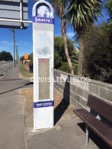 ニュージーランドのバス停